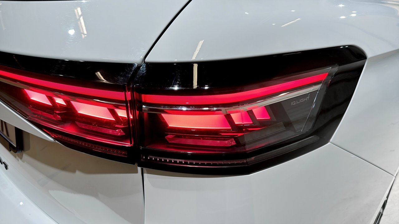 Volkswagen Passat Sportscombi 2.0 TDI DPF SCR 4Motion DSG Sekventiell, 193hk, 2025