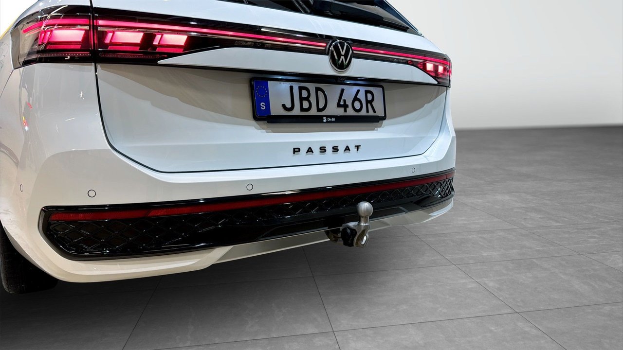 Volkswagen Passat Sportscombi 2.0 TDI DPF SCR 4Motion DSG Sekventiell, 193hk, 2025