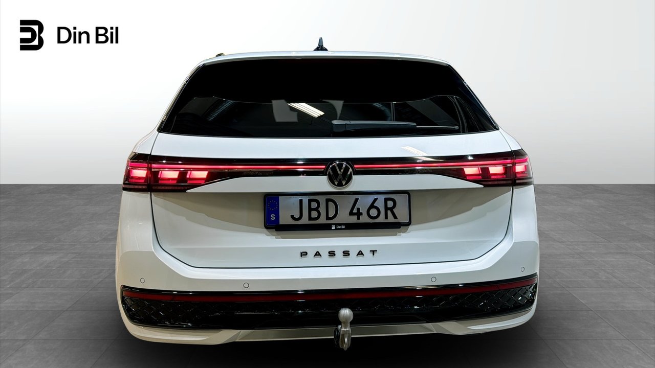 Volkswagen Passat Sportscombi 2.0 TDI DPF SCR 4Motion DSG Sekventiell, 193hk, 2025