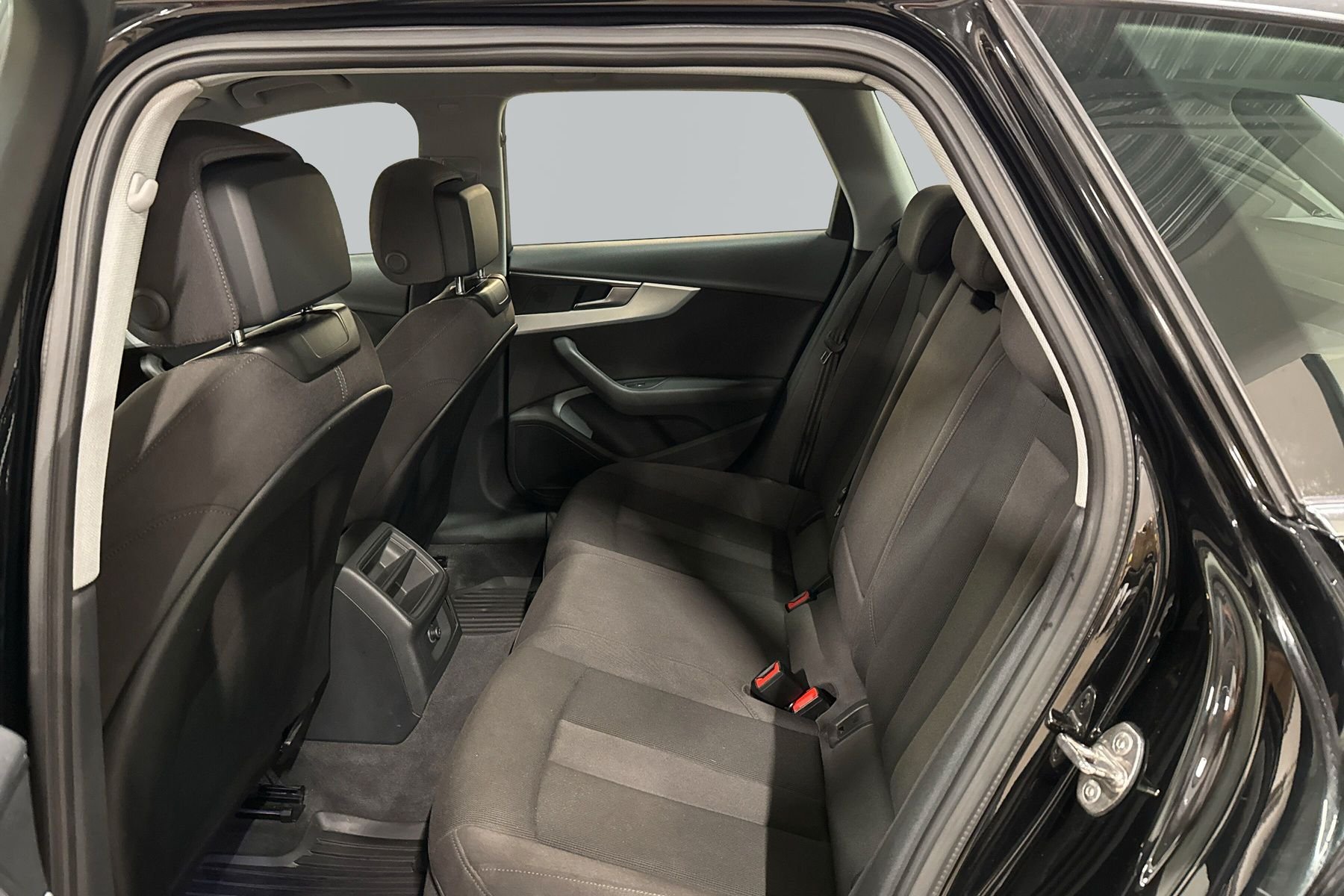 Audi A4 Avant 40 TDI quattro S Tronic, 190hp, 2019