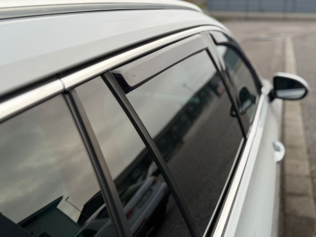 Volkswagen Passat Sportscombi 2.0 TDI DPF SCR BMT 4Motion DSG Sekventiell, 190hk, 2015