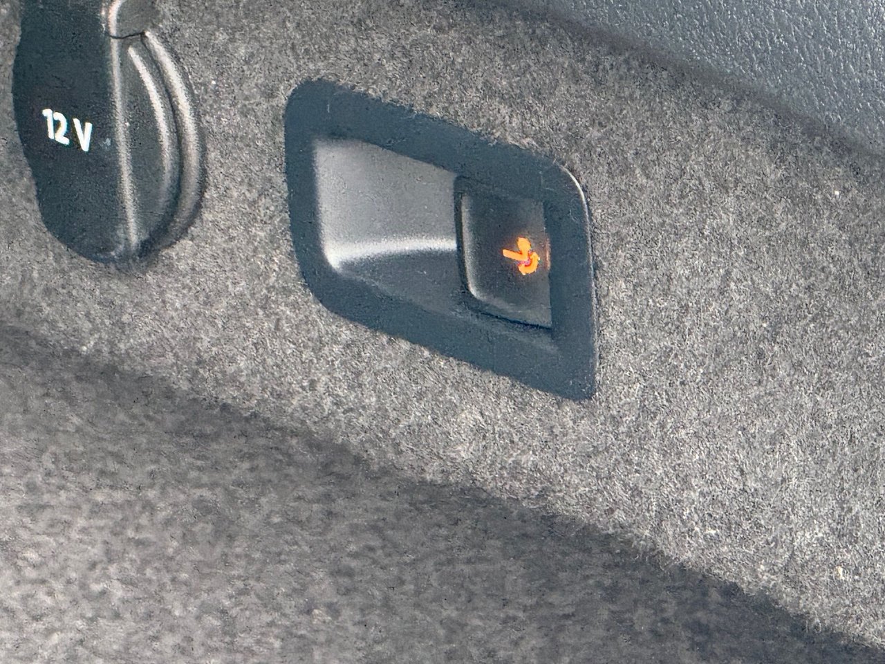 Volkswagen Passat Sportscombi 2.0 TDI DPF SCR BMT 4Motion DSG Sekventiell, 190hk, 2015