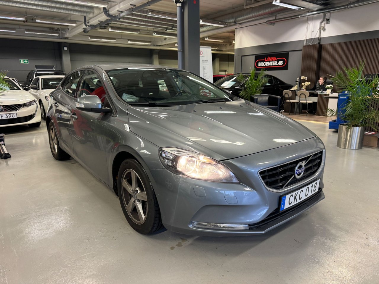 Volvo V40 D2 Manuell, 115hk, 2015