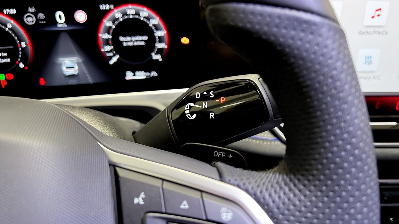 Volkswagen Passat Sportscombi 2.0 TDI DPF SCR 4Motion DSG Sekventiell, 193hk, 2025