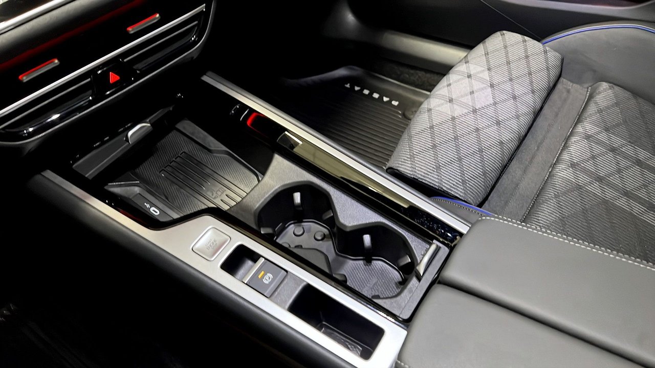 Volkswagen Passat Sportscombi 2.0 TDI DPF SCR 4Motion DSG Sekventiell, 193hk, 2025