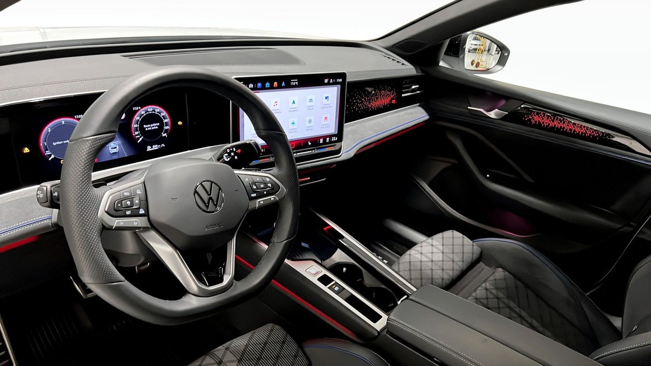 Volkswagen Passat Sportscombi 2.0 TDI DPF SCR 4Motion DSG Sekventiell, 193hk, 2025