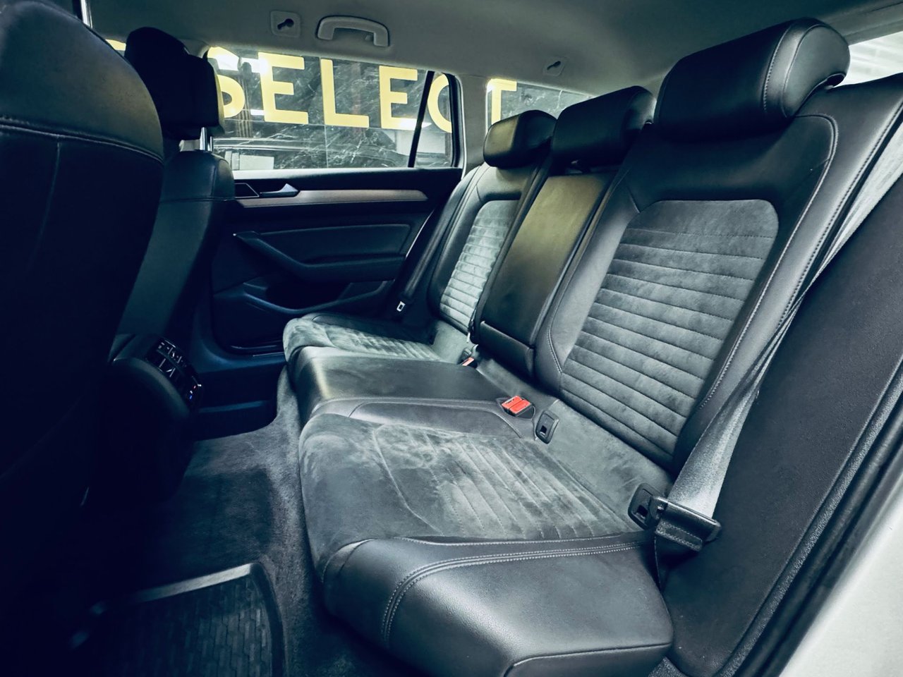 Volkswagen Passat Stasjonsvogn 2.0 TDI DPF SCR BMT 4Motion DSG sekvensiell, 6-trinn, 190ps, 2016