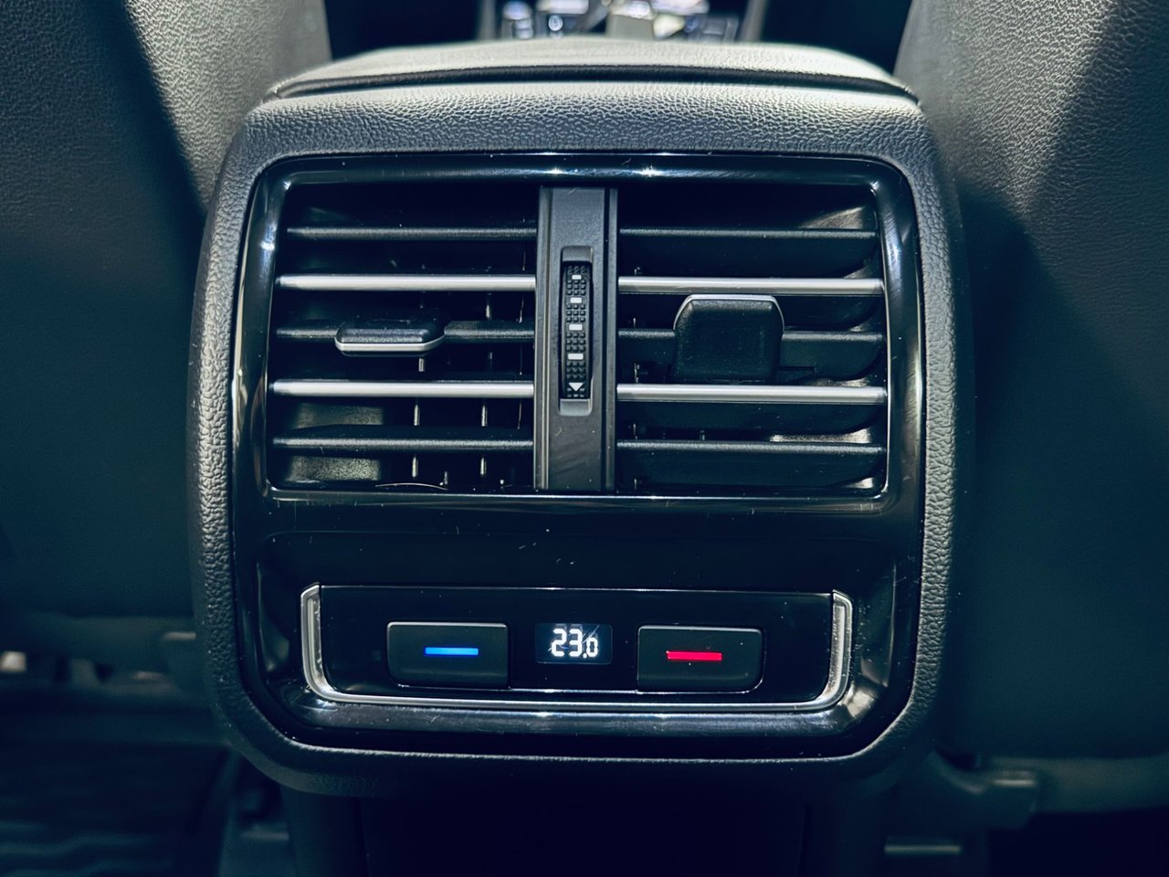 Volkswagen Passat Stasjonsvogn 2.0 TDI DPF SCR BMT 4Motion DSG sekvensiell, 6-trinn, 190ps, 2016