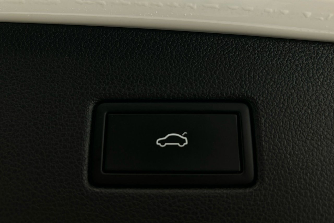 Volkswagen Tiguan eHybrid 1.4 TSI ACT OPF DSG Sekventiell, 245hk, 2023