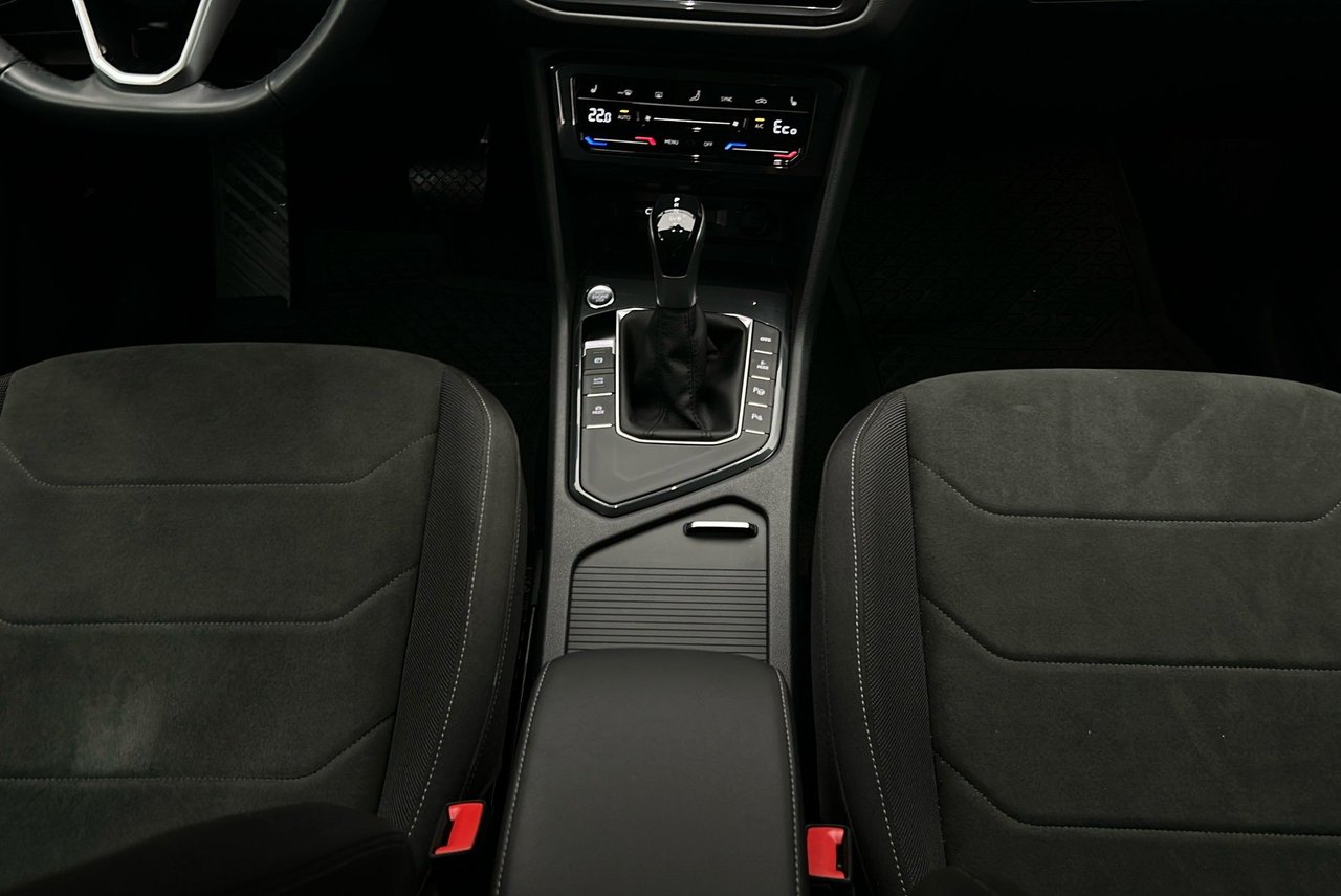 Volkswagen Tiguan eHybrid 1.4 TSI ACT OPF DSG Sekventiell, 245hk, 2023