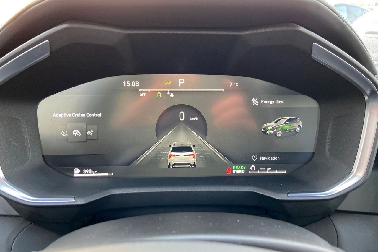 Lynk & Co 01 PHEV DCT, 261hp, 2023