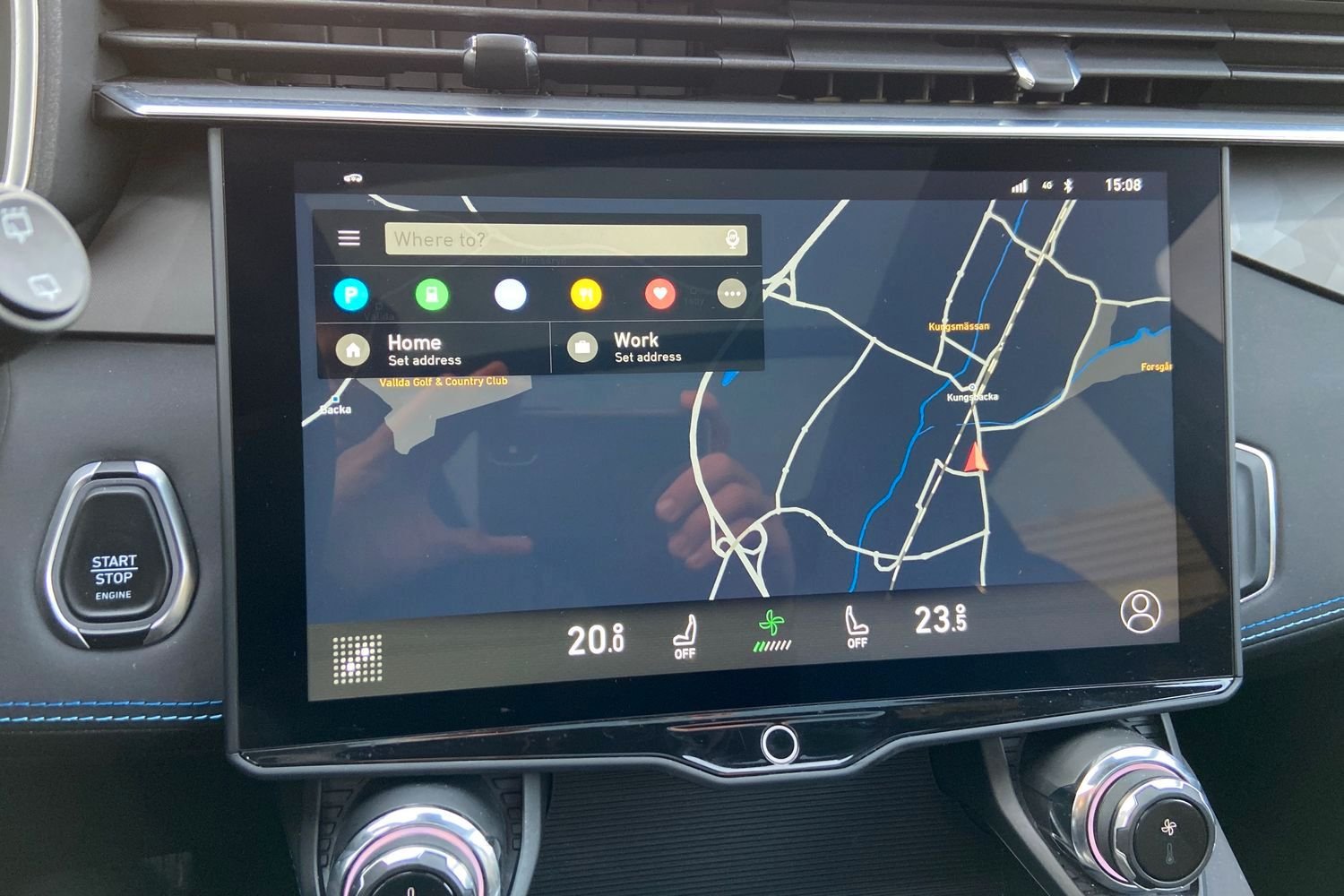 Lynk & Co 01 PHEV DCT, 261hp, 2023