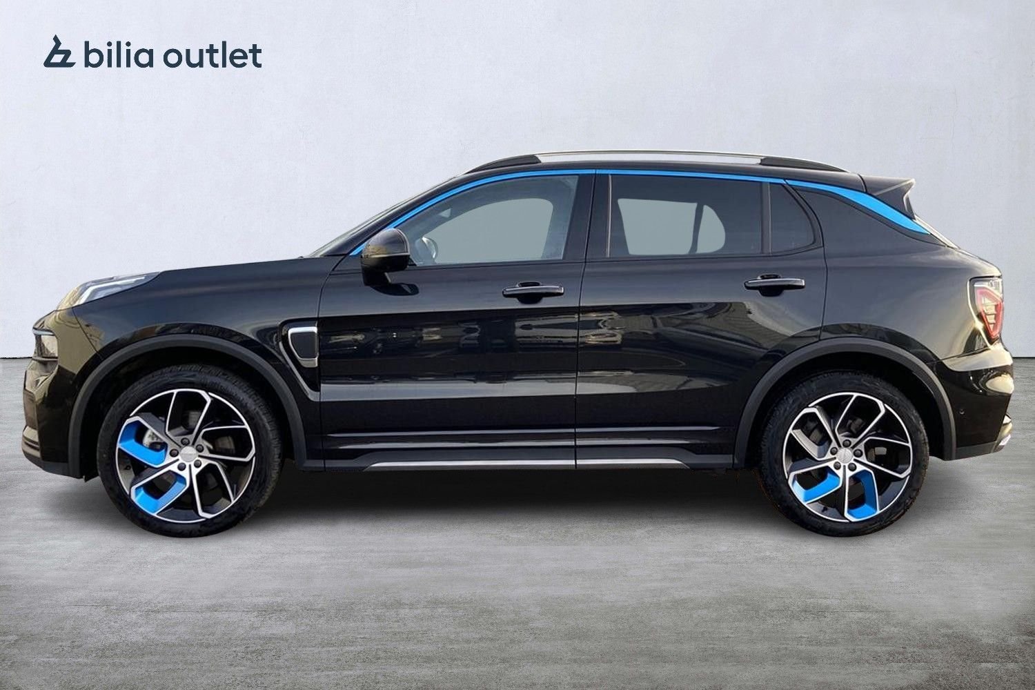 Lynk & Co 01 PHEV DCT, 261hp, 2023