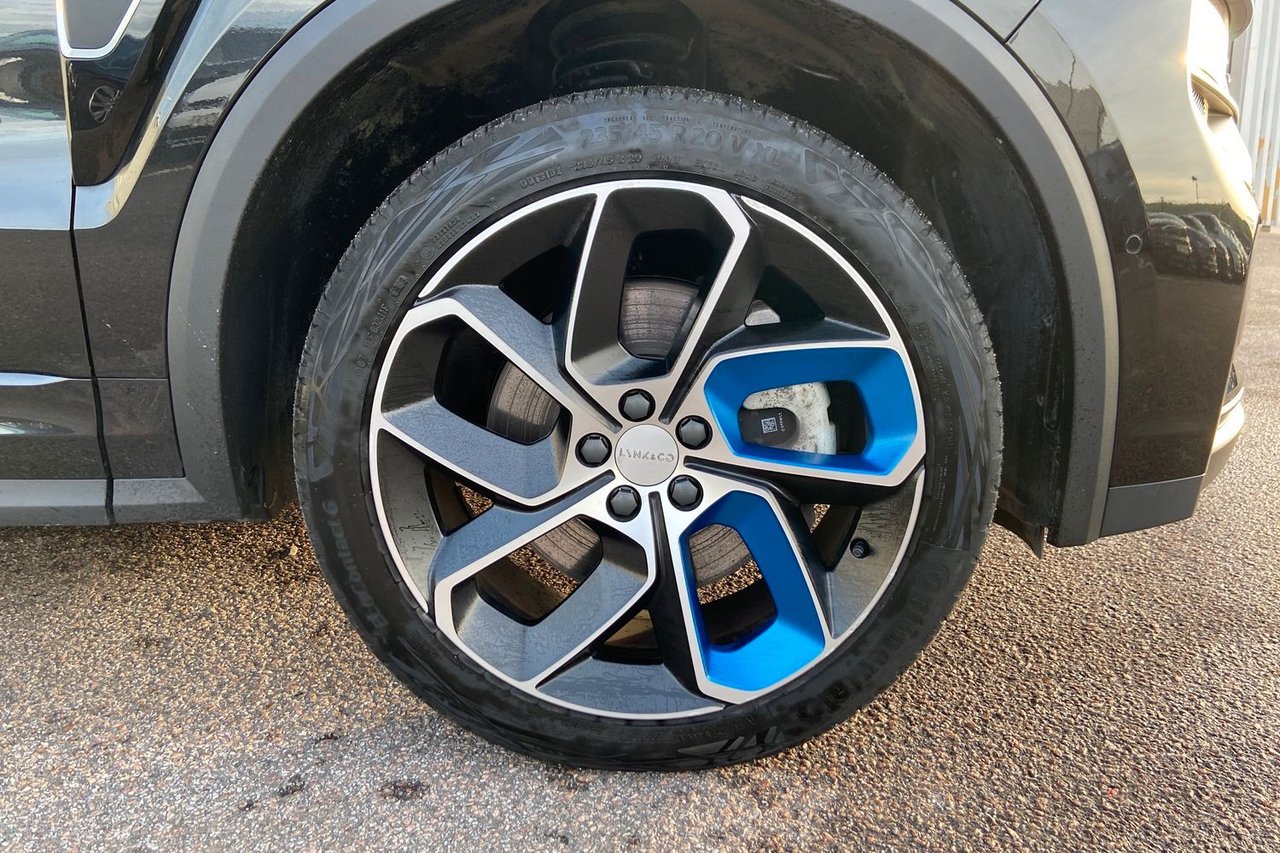 Lynk & Co 01 PHEV DCT, 261hp, 2023