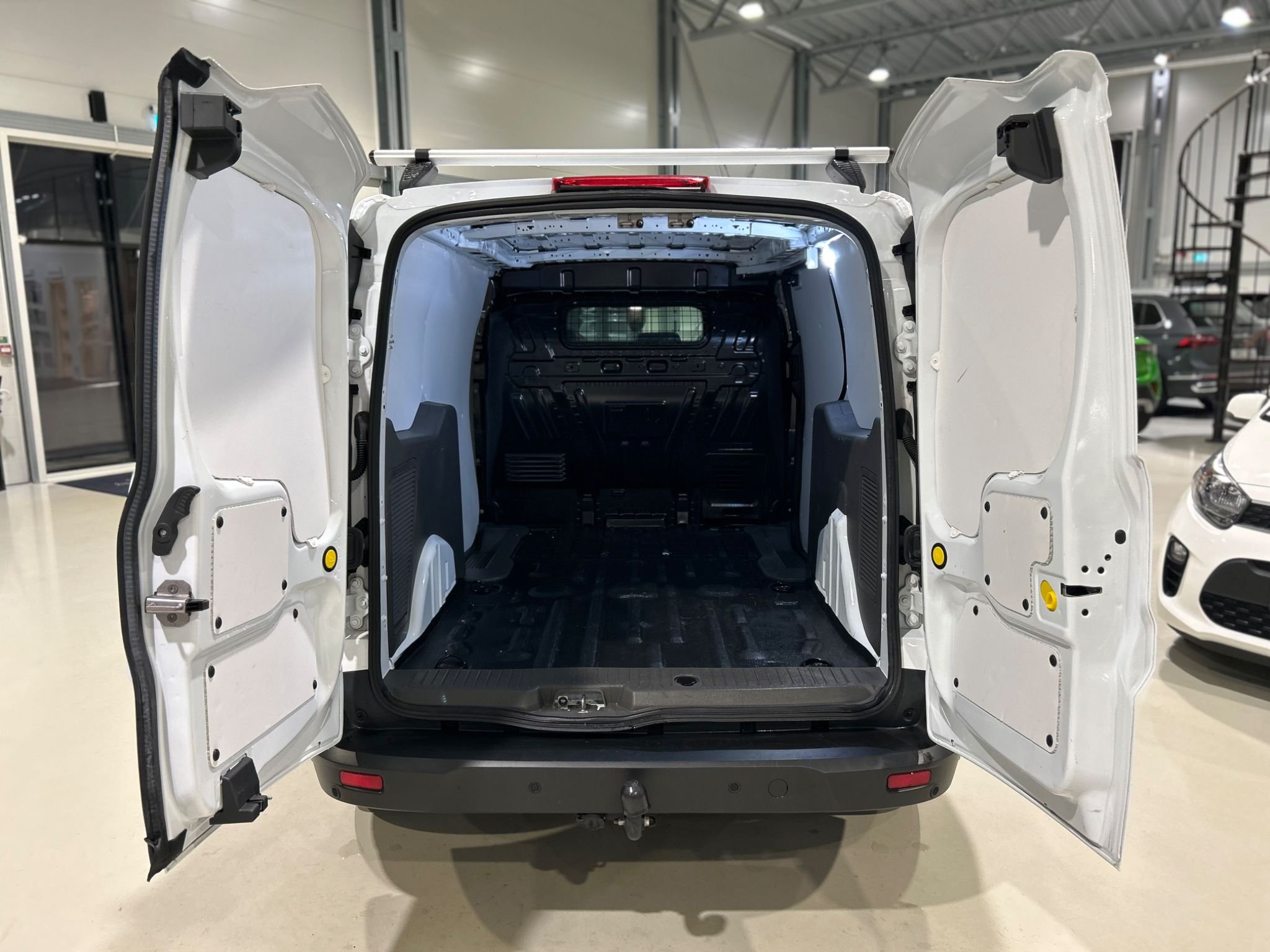 Ford Transit Connect 230 LWB 1.5 EcoBlue SelectShift, 100hp, 2023