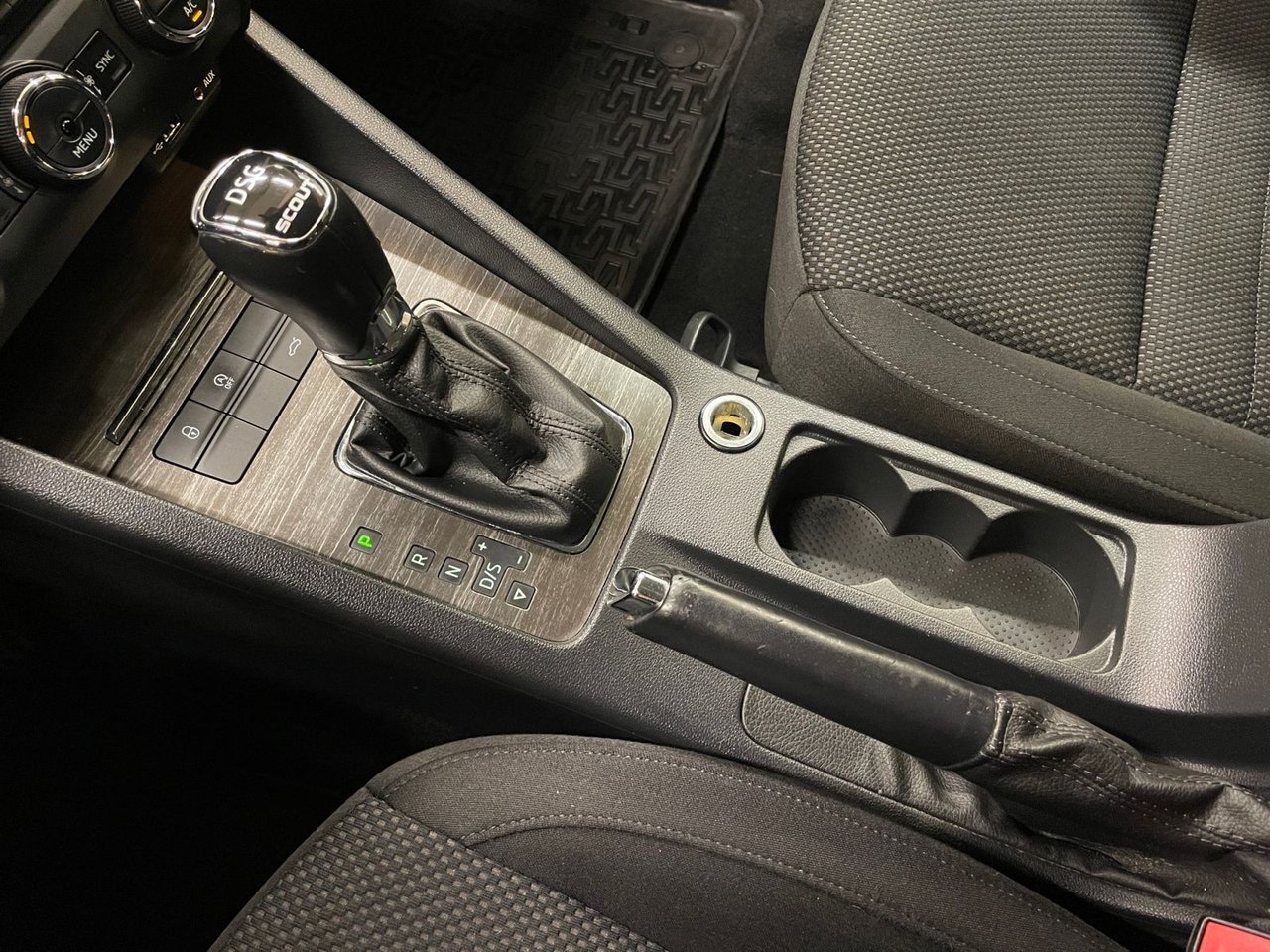 Škoda Octavia Scout 2.0 TDI 4x4 DSG sekvensiell, 6-trinn, 184ps, 2016