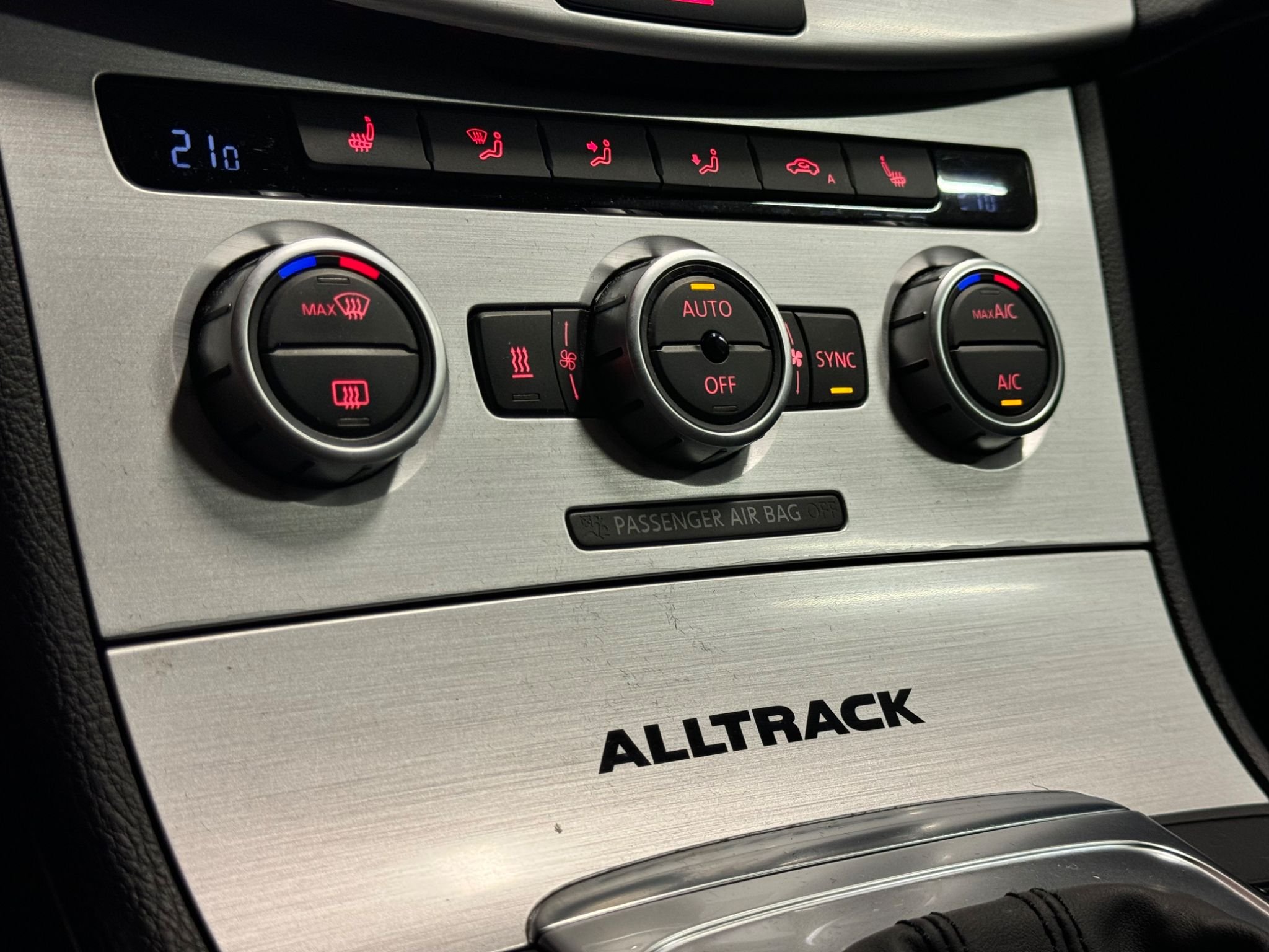 Volkswagen Passat Alltrack 2.0 TDI DPF BMT 4Motion DSG Sekventiell, 177hk, 2015