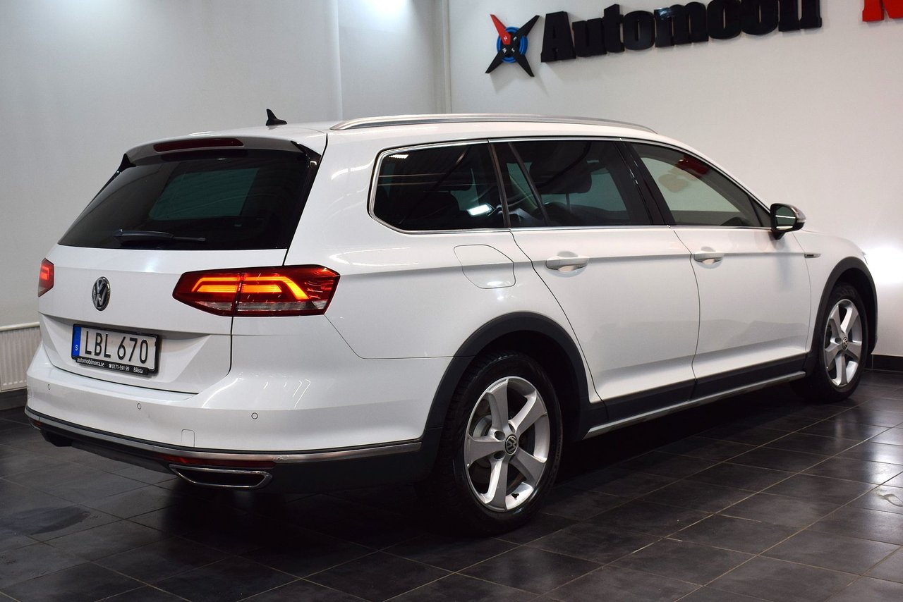 Volkswagen Passat Alltrack 2.0 TDI DPF SCR BMT 4Motion DSG Sekventiell, 190hk, 2016