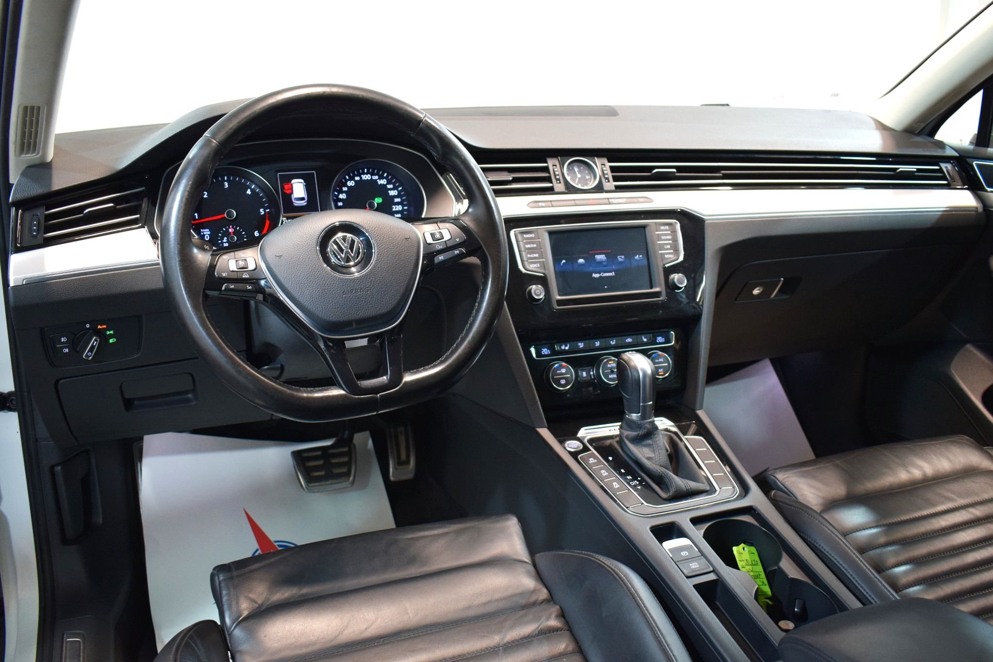 Volkswagen Passat Alltrack 2.0 TDI DPF SCR BMT 4Motion DSG Sekventiell, 190hk, 2016