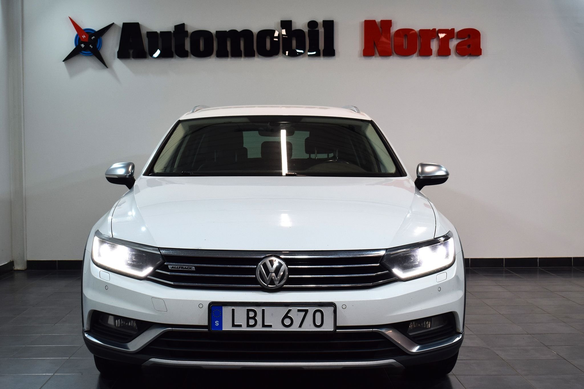 Volkswagen Passat Alltrack 2.0 TDI DPF SCR BMT 4Motion DSG Sekventiell, 190hk, 2016