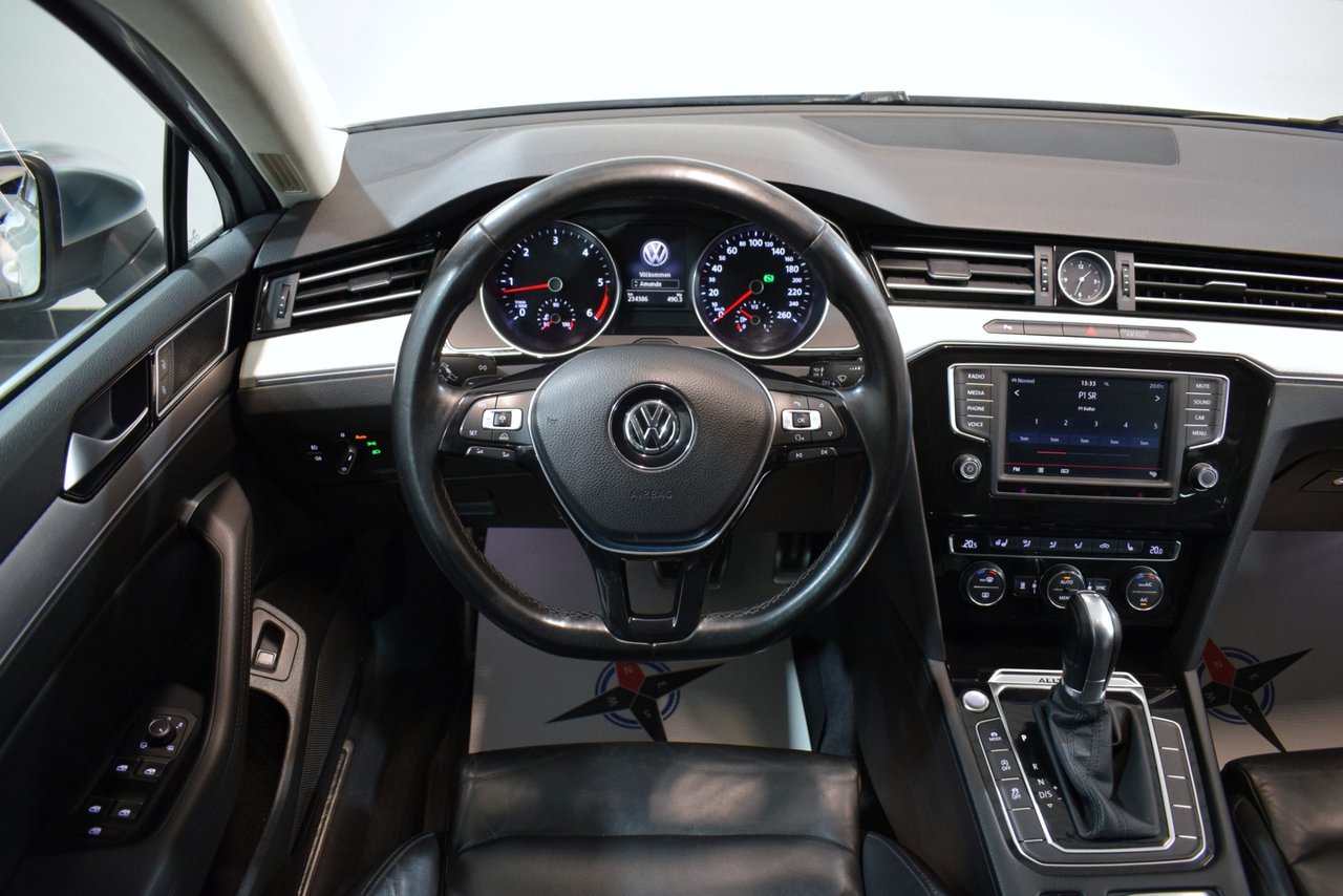 Volkswagen Passat Alltrack 2.0 TDI DPF SCR BMT 4Motion DSG Sekventiell, 190hk, 2016