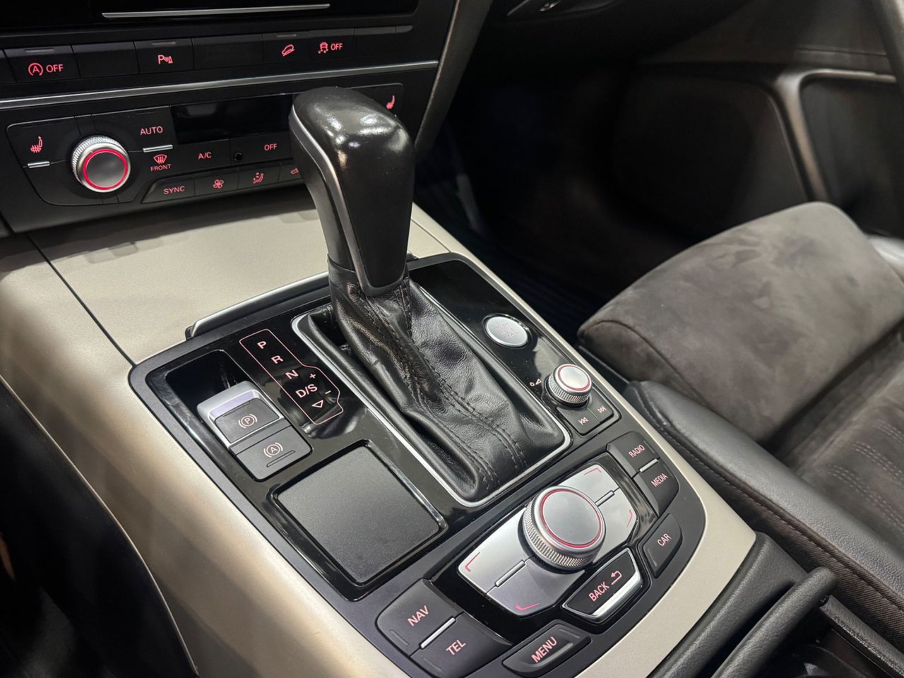 Audi A6 allroad quattro 3.0 TDI V6 quattro S Tronic, 218hp, 2017