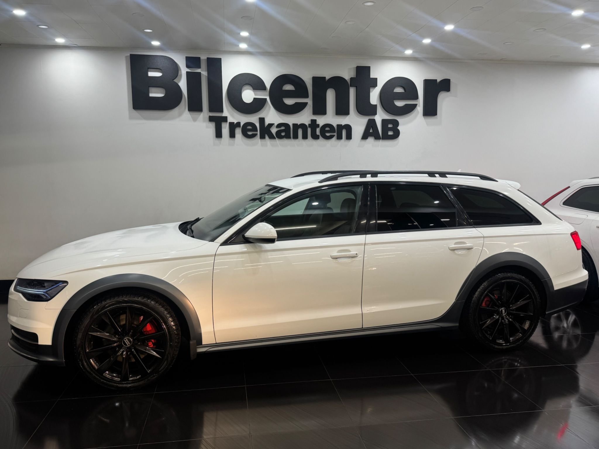 Audi A6 allroad quattro 3.0 TDI V6 quattro S Tronic, 218hp, 2017