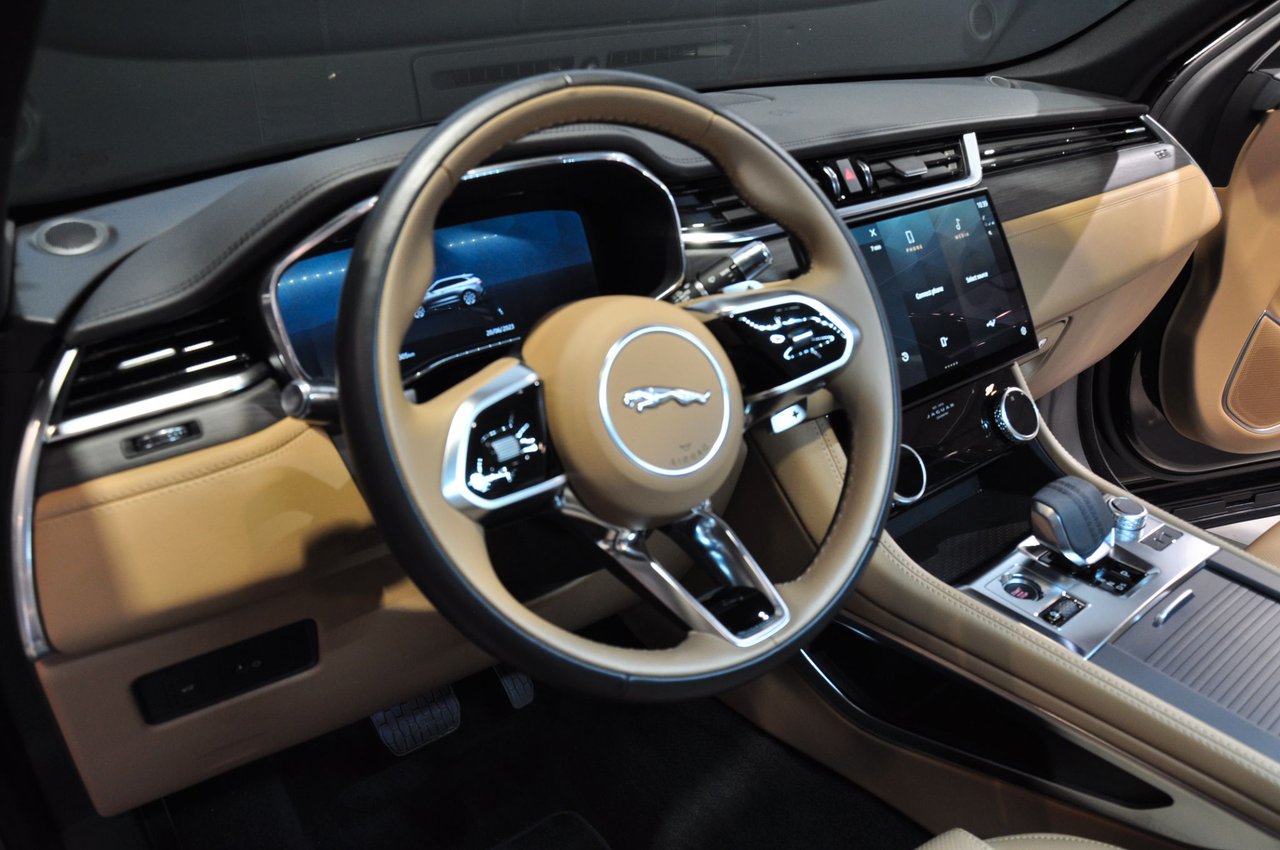 Jaguar F-Pace D200 MHEV Automatisk, 204hk, 2021