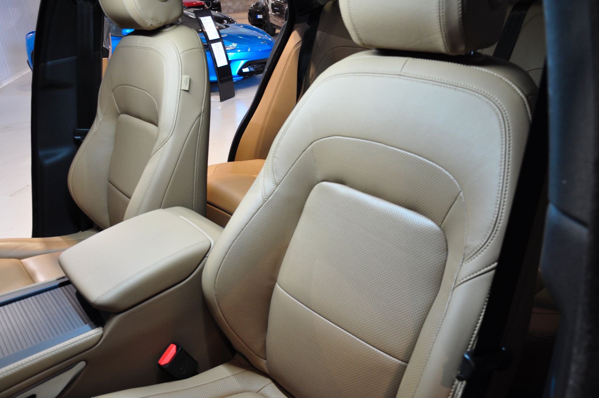 Jaguar F-Pace D200 MHEV Automatisk, 204hk, 2021