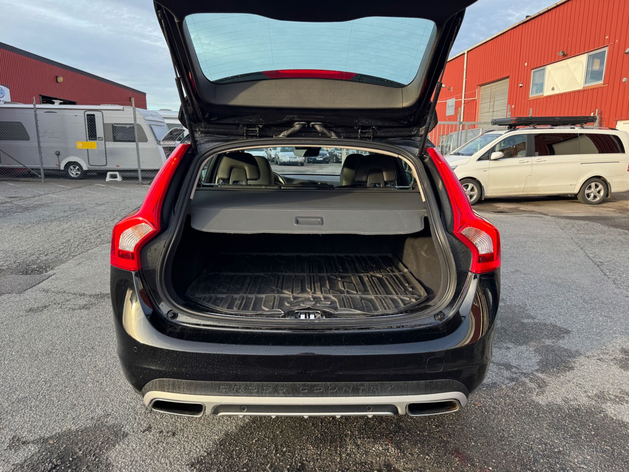 Volvo V60 Cross Country D4 Geartronic, 8-trinn, 190hk, 2016