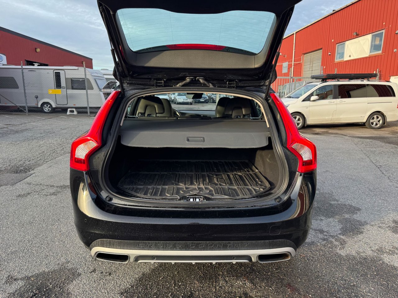 Volvo V60 Cross Country D4 Geartronic, 8-trinn, 190hk, 2016