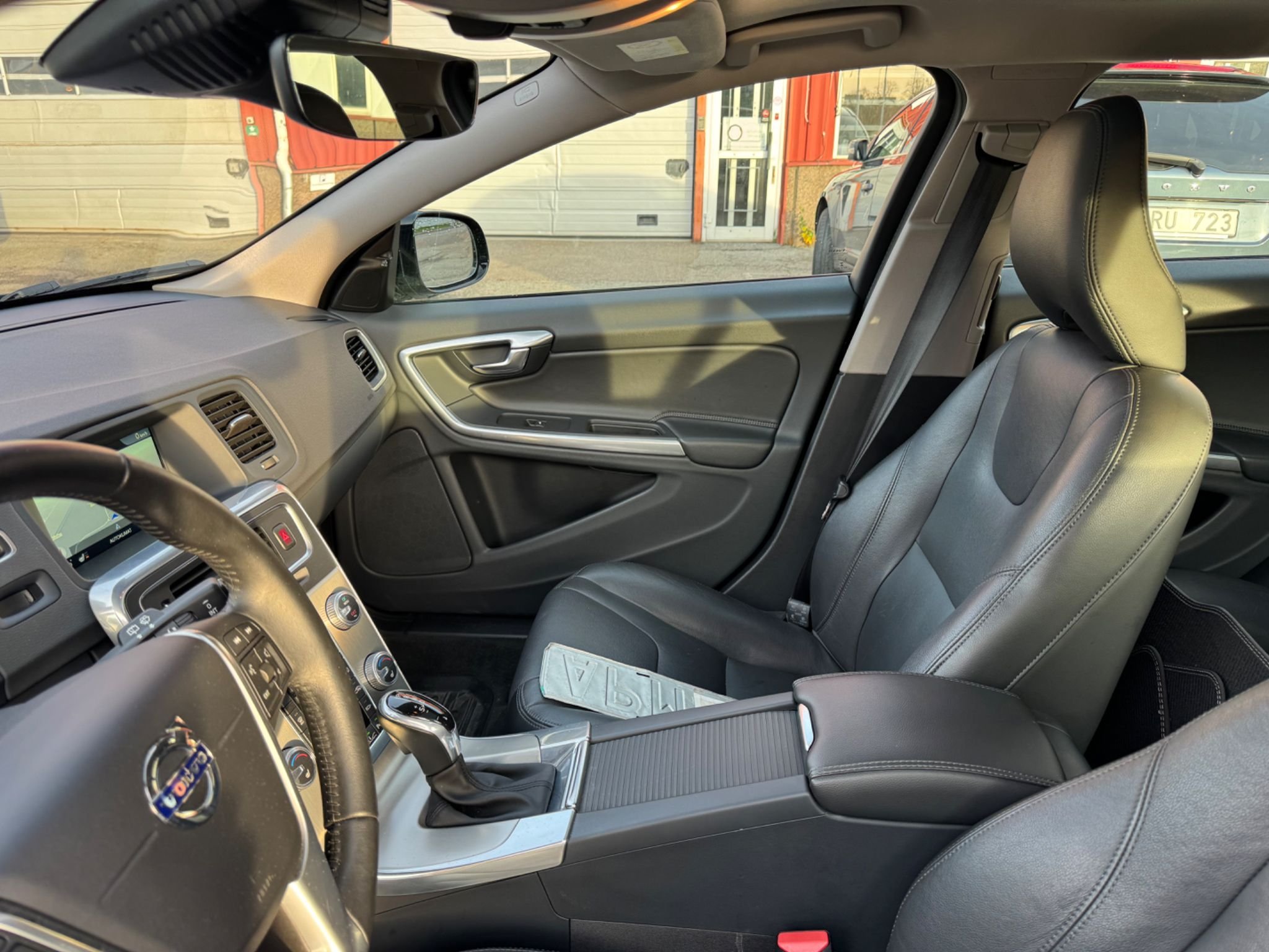 Volvo V60 Cross Country D4 Geartronic, 8-trinn, 190hk, 2016