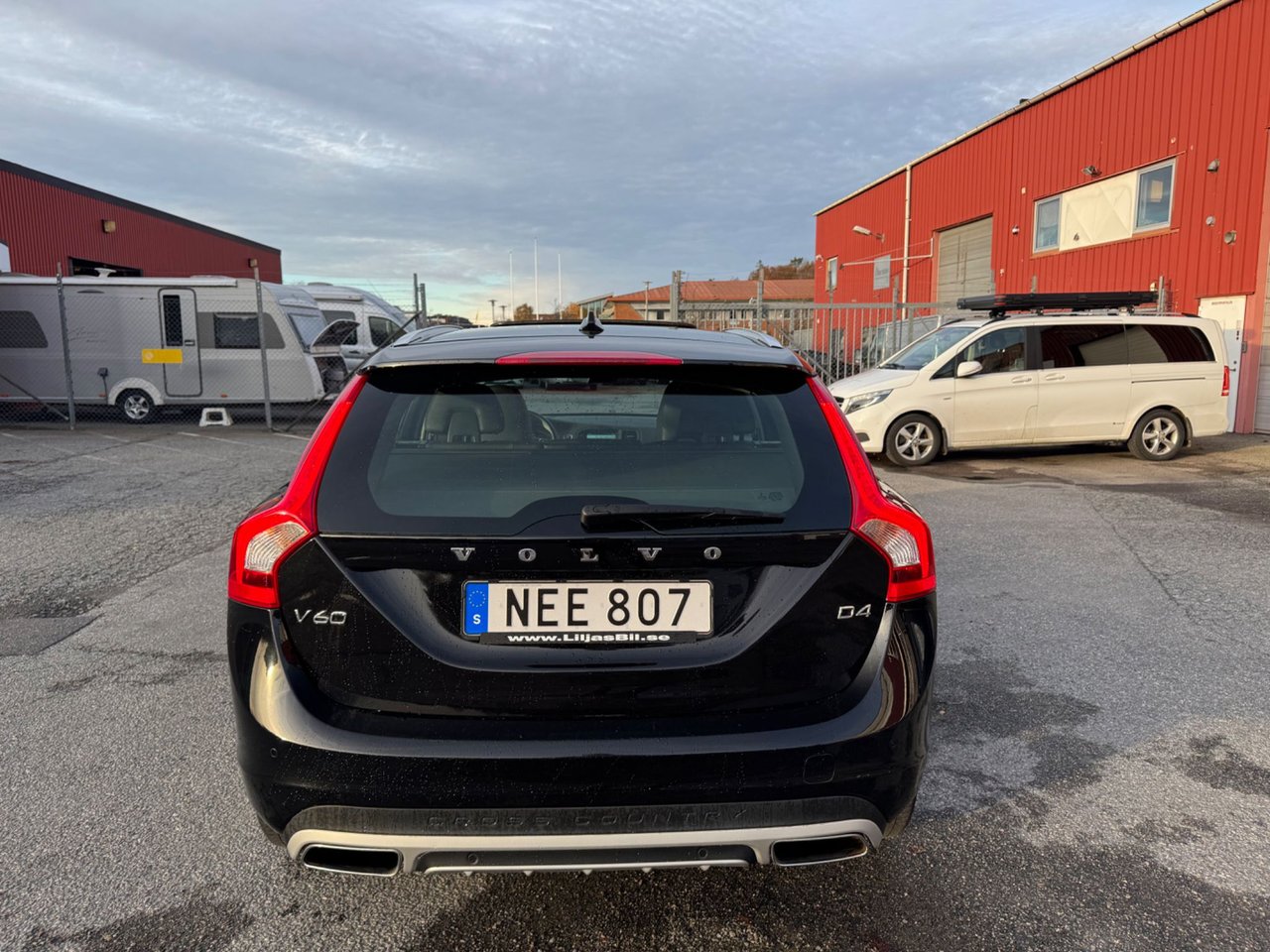 Volvo V60 Cross Country D4 Geartronic, 8-trinn, 190hk, 2016