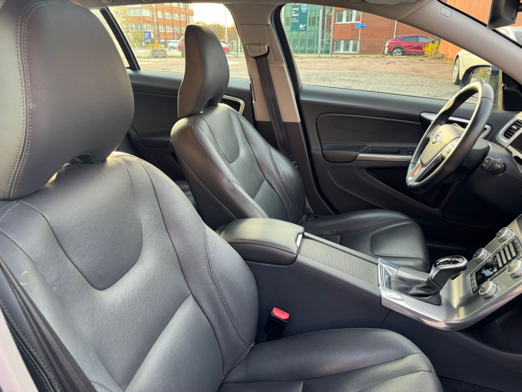 Volvo V60 Cross Country D4 Geartronic, 8-trinn, 190hk, 2016