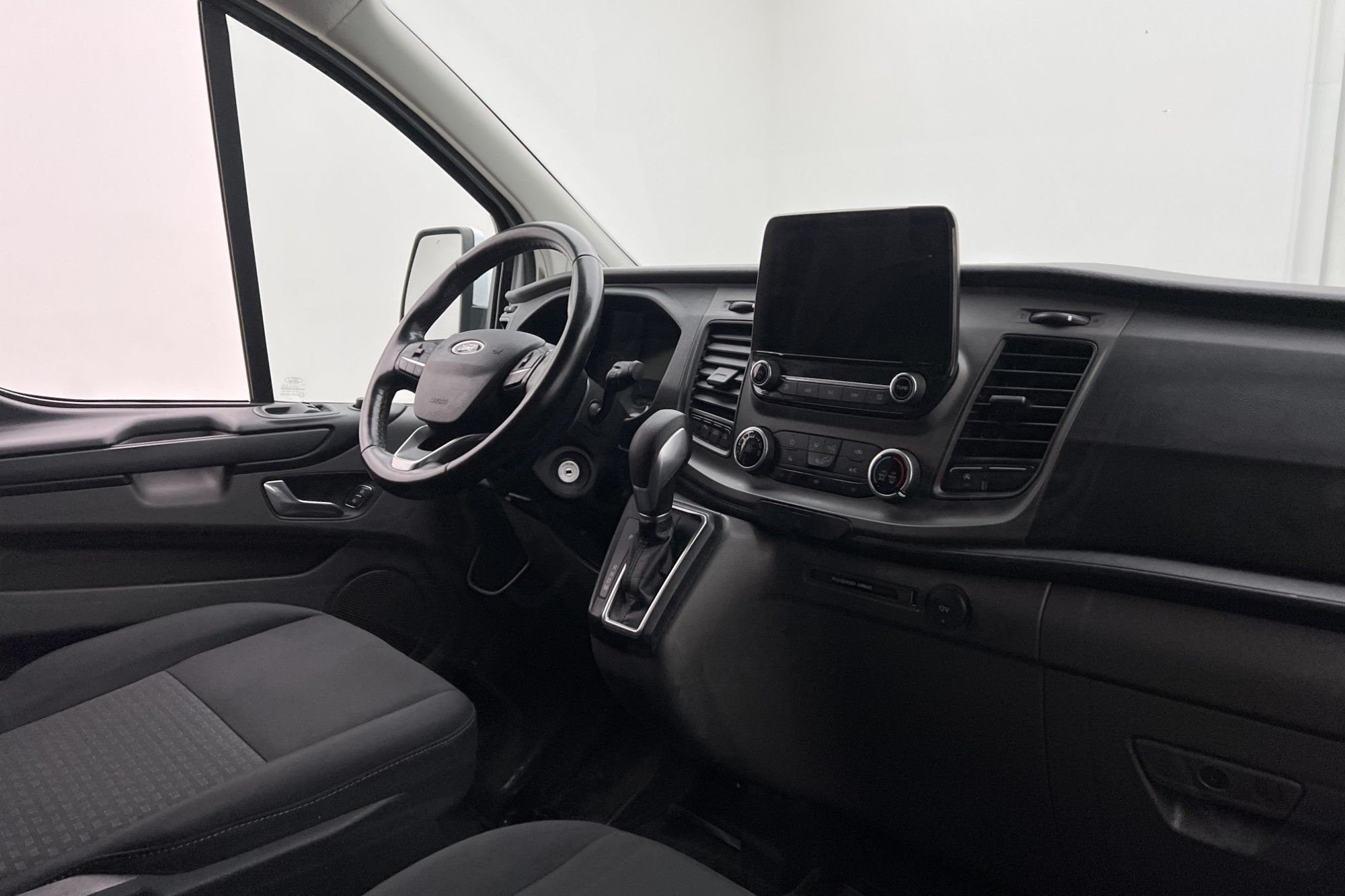 Ford Transit Custom 300 2.0 EcoBlue SelectShift, 130hk, 2022