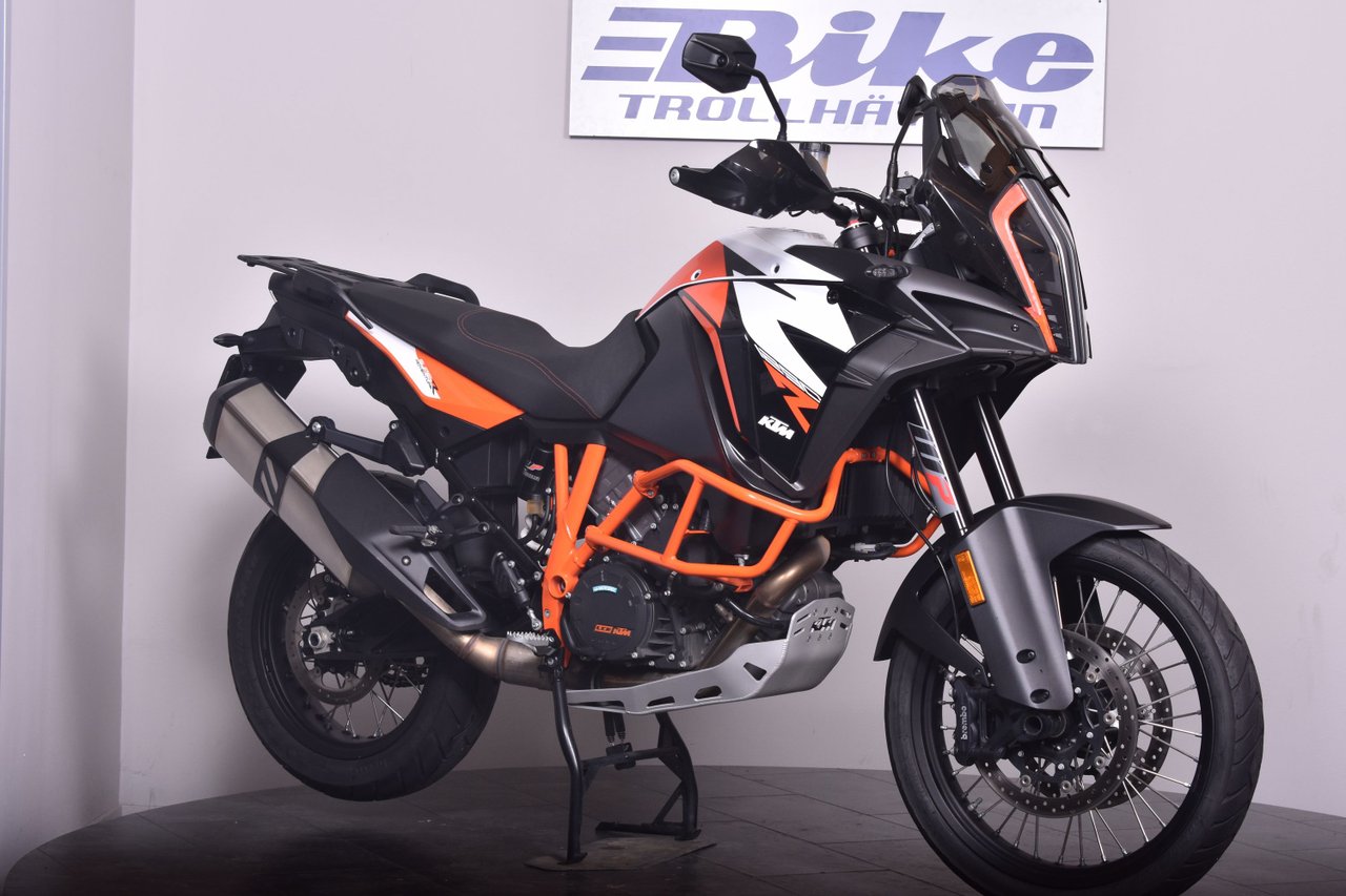 KTM 1290 SUPER ADVENTURE R / ...