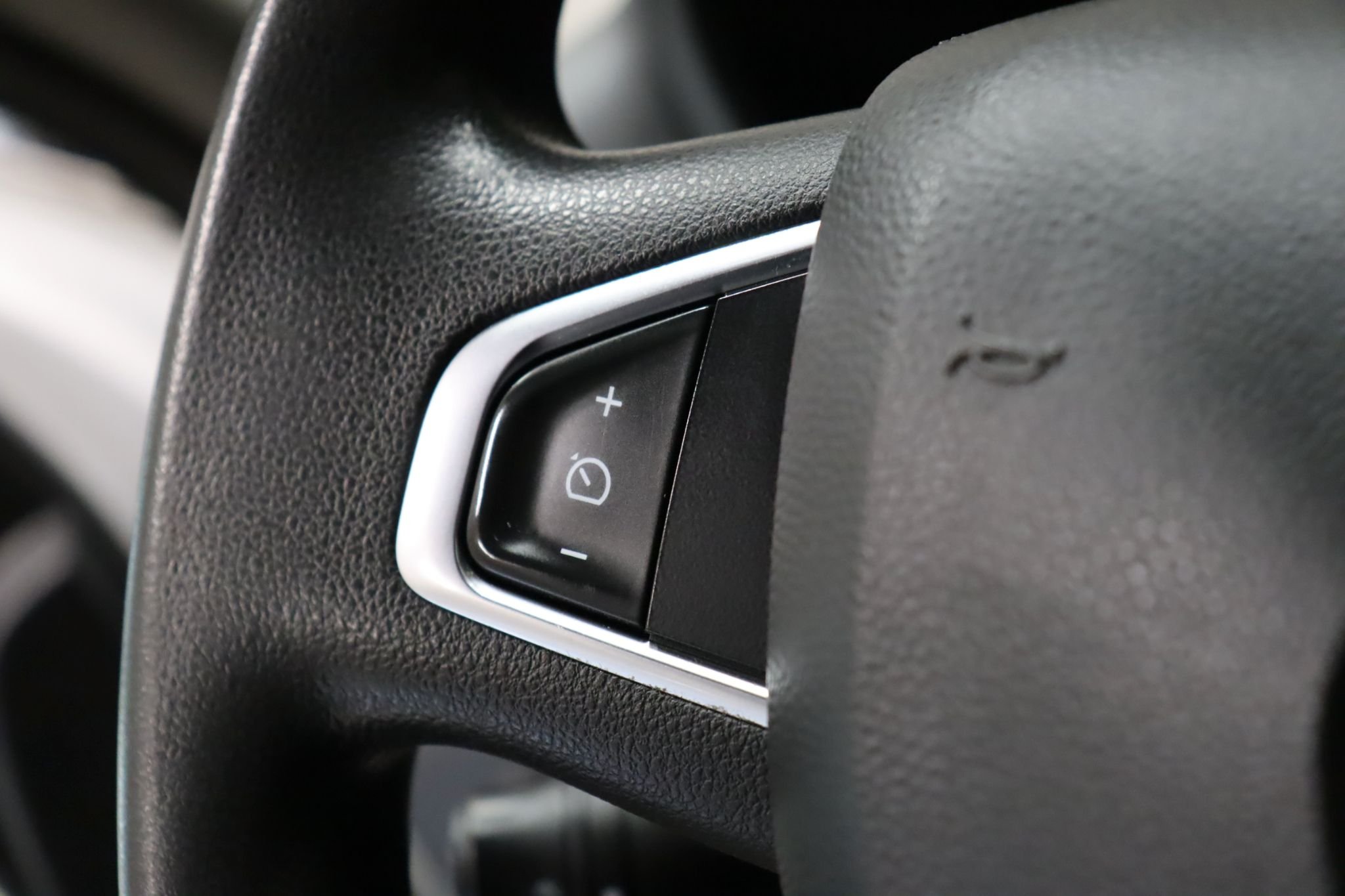 Renault Master Chassi Cab 3.5 T 2.3 dCi FWD Manuell, 6-trinn, 145hk, 2021