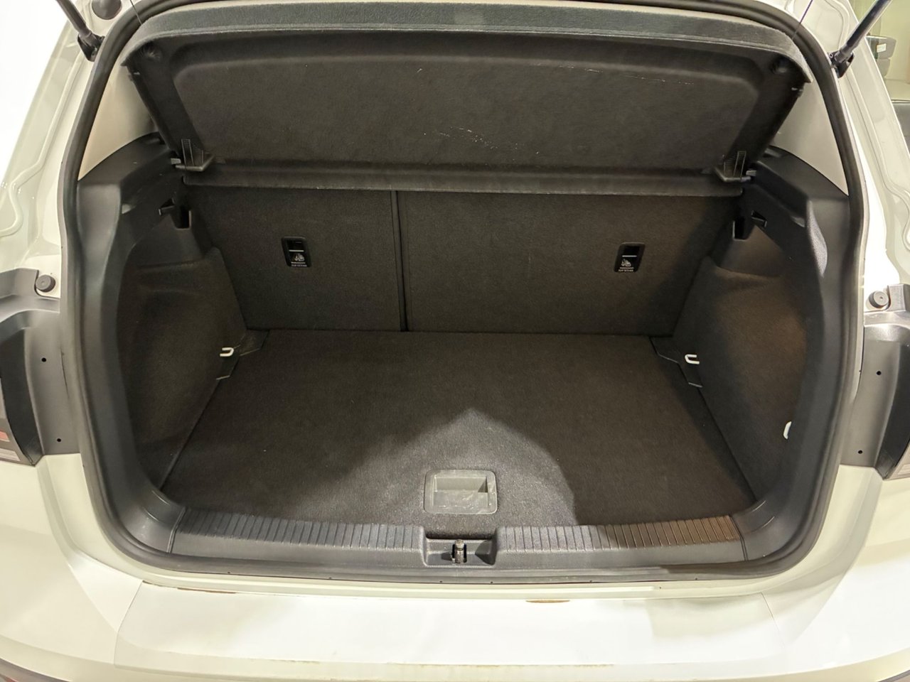 Volkswagen T-Cross 1.0 TSI OPF DSG Sekventiell, 110hk, 2021