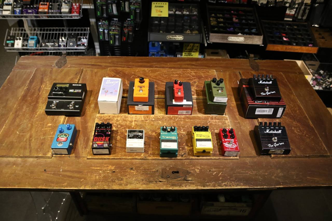 Begagnade gitarreffekter hos ...