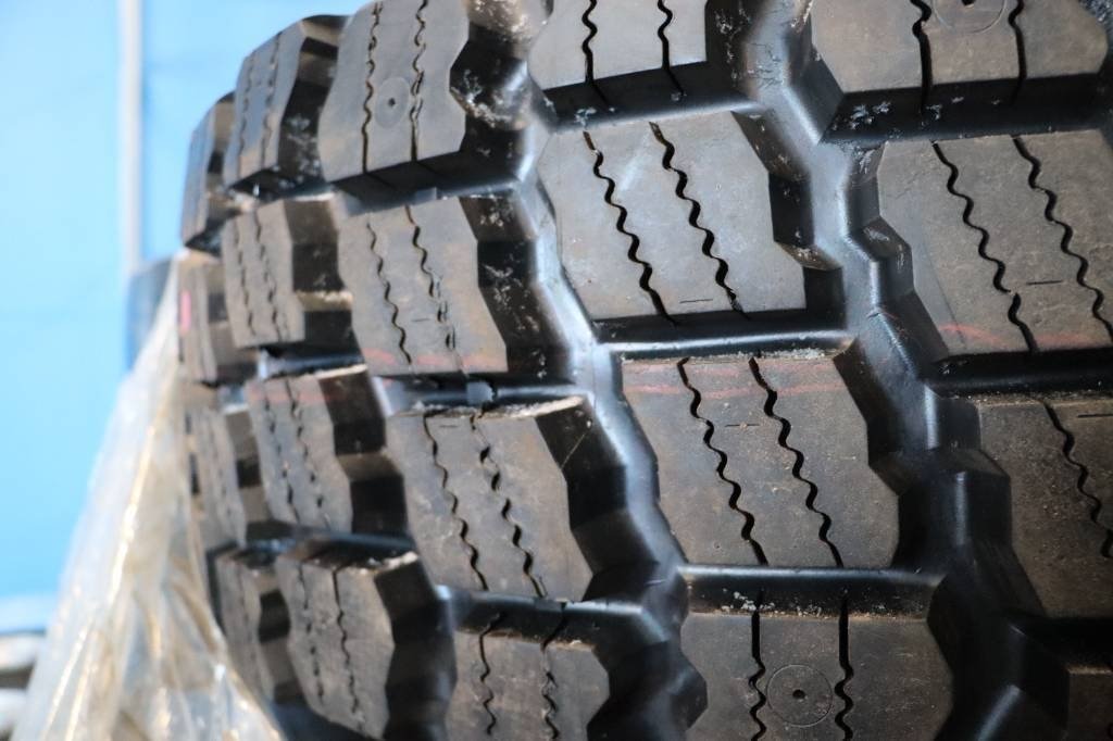 Kompletta snödäck Monterade &...