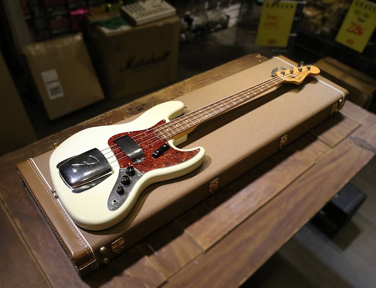Begagnad Fender Custom Shop J...