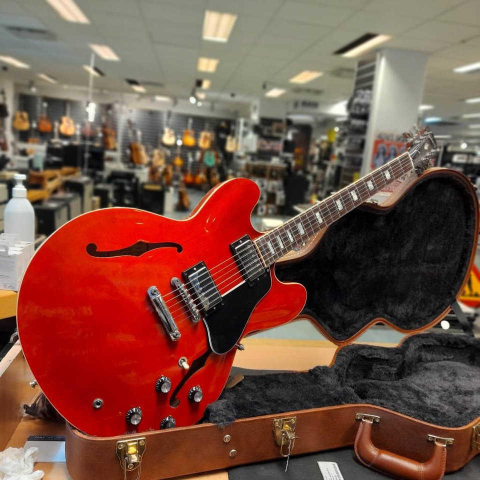 Gibson ES335 2018