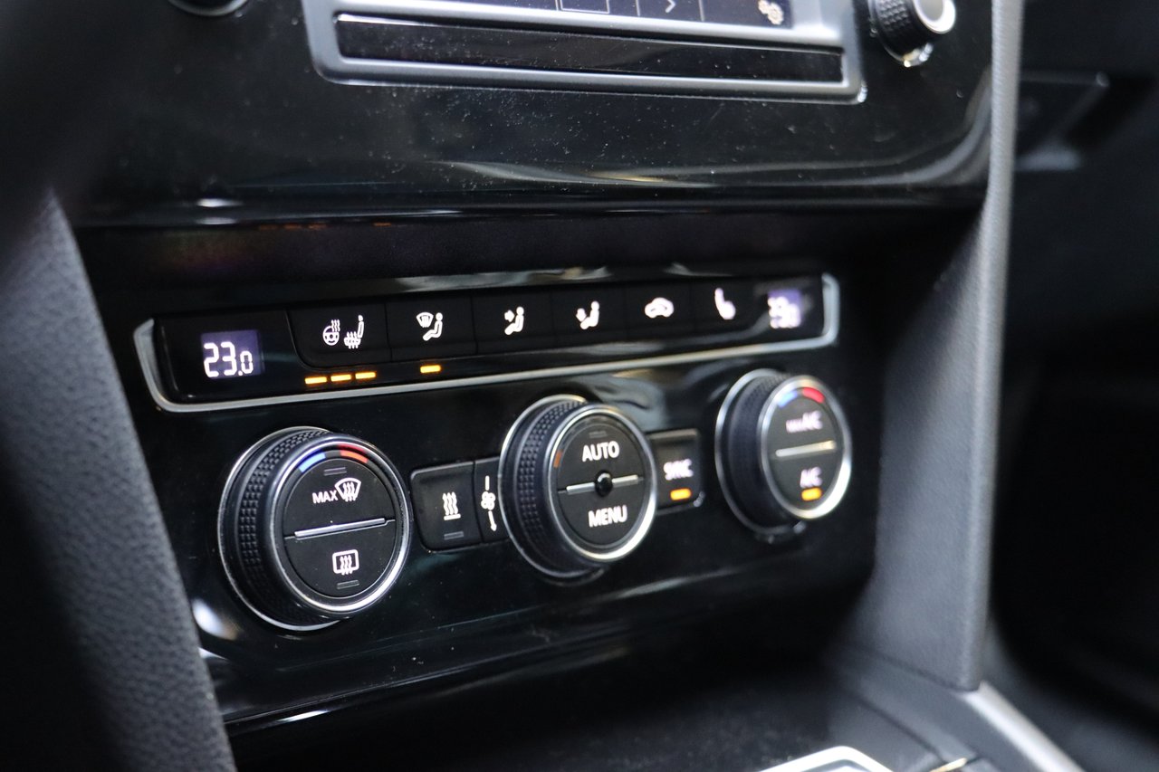 Volkswagen Passat Stasjonsvogn 2.0 TDI DPF SCR BMT 4Motion DSG sekvensiell, 6-trinn, 190ps, 2016