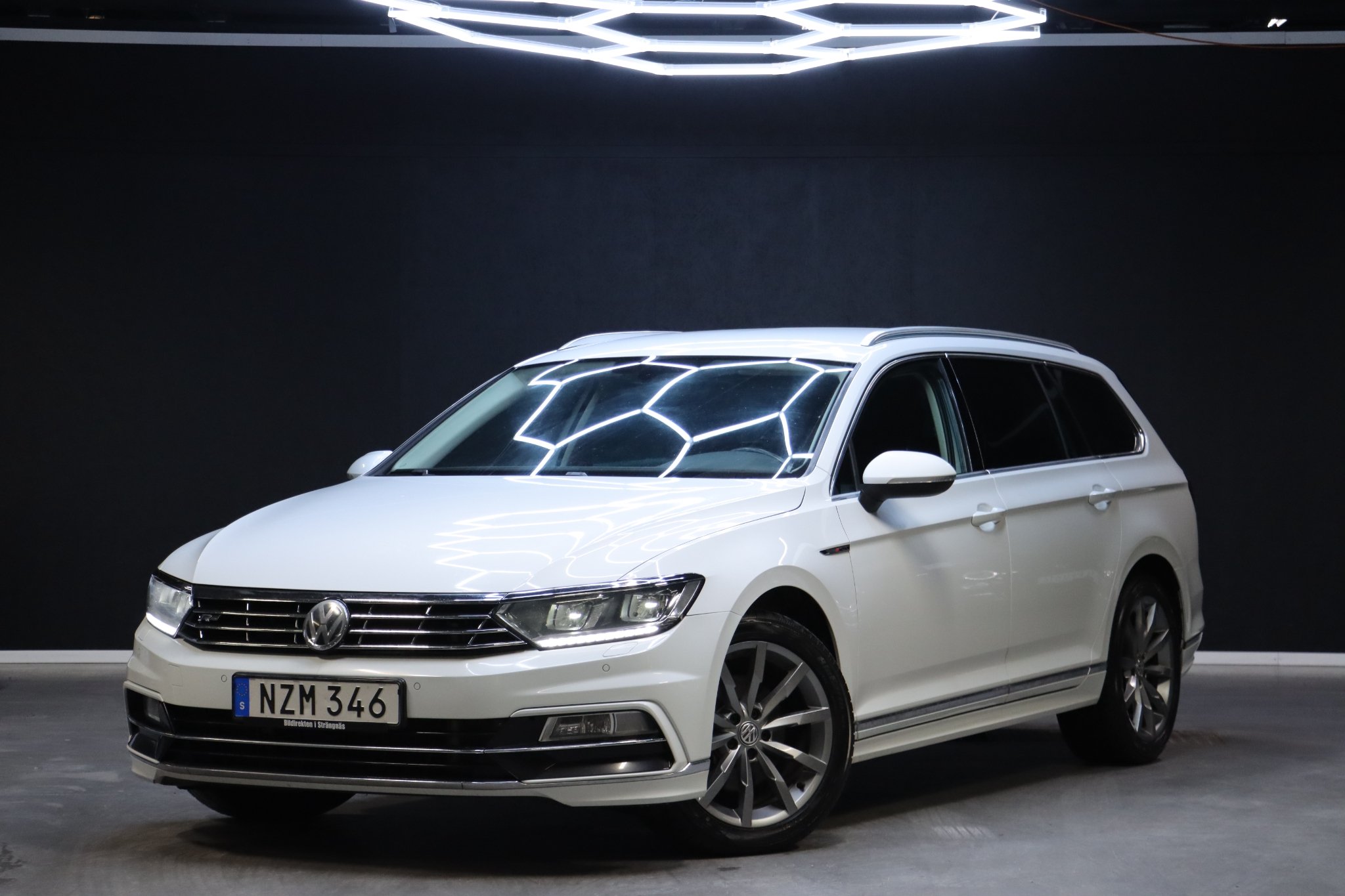Volkswagen Passat Stasjonsvogn 2.0 TDI DPF SCR BMT 4Motion DSG sekvensiell, 6-trinn, 190ps, 2016