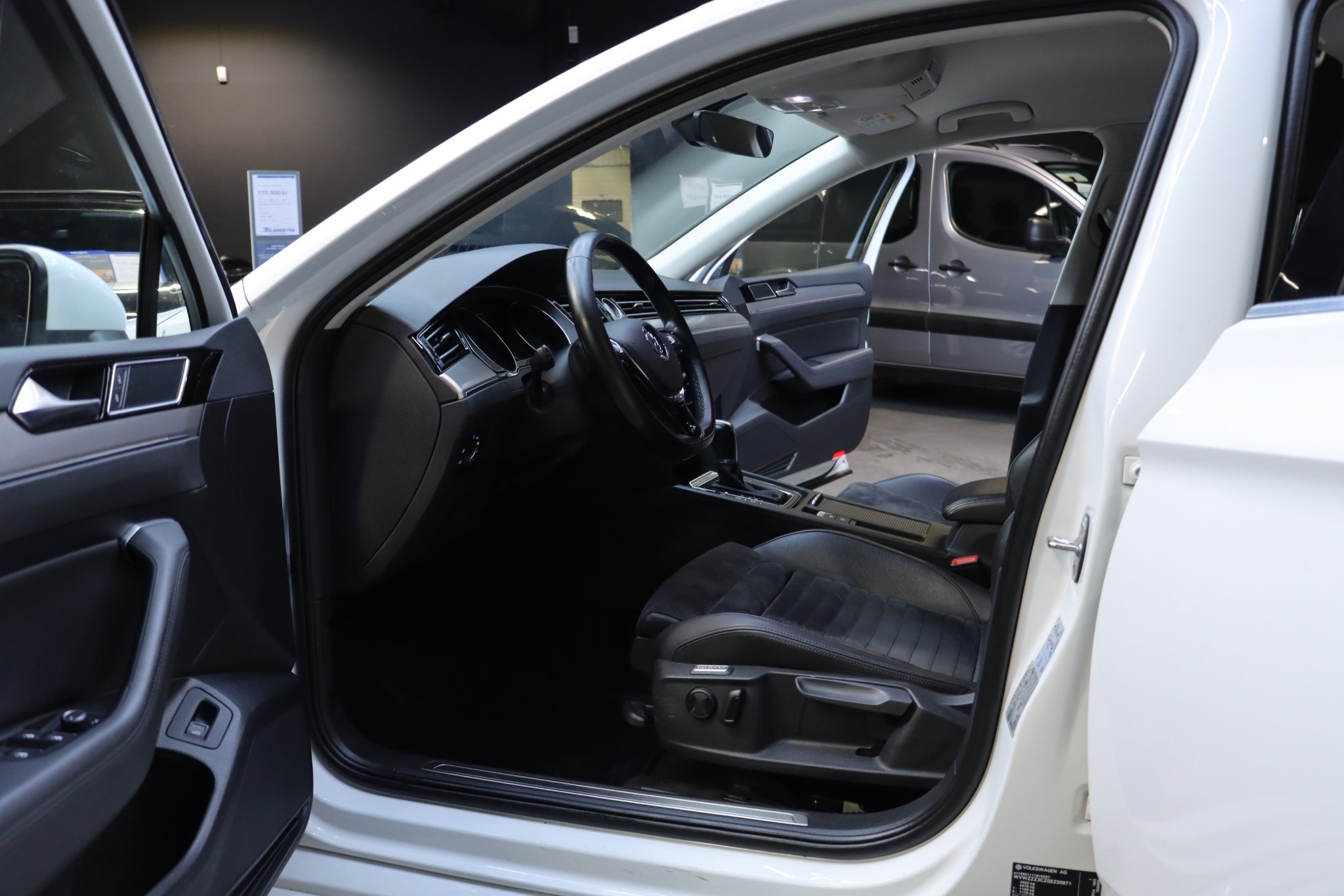 Volkswagen Passat Stasjonsvogn 2.0 TDI DPF SCR BMT 4Motion DSG sekvensiell, 6-trinn, 190ps, 2016