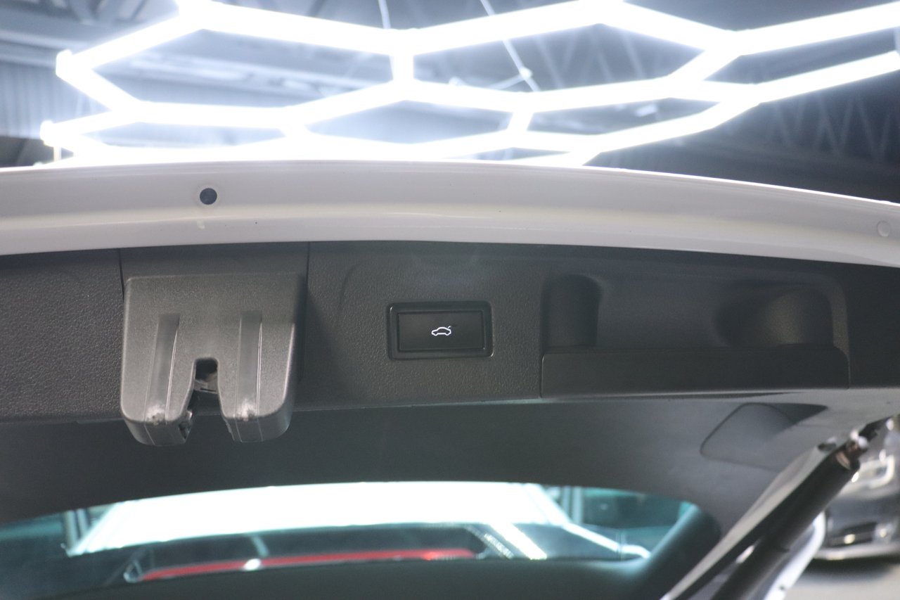 Volkswagen Passat Stasjonsvogn 2.0 TDI DPF SCR BMT 4Motion DSG sekvensiell, 6-trinn, 190ps, 2016