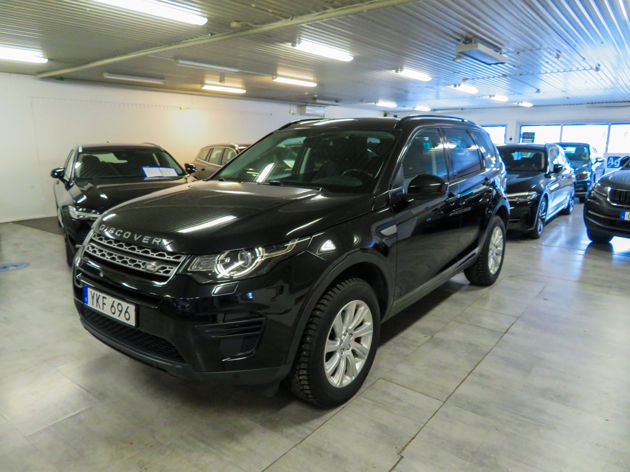 Land Rover Discovery Sport 2....
