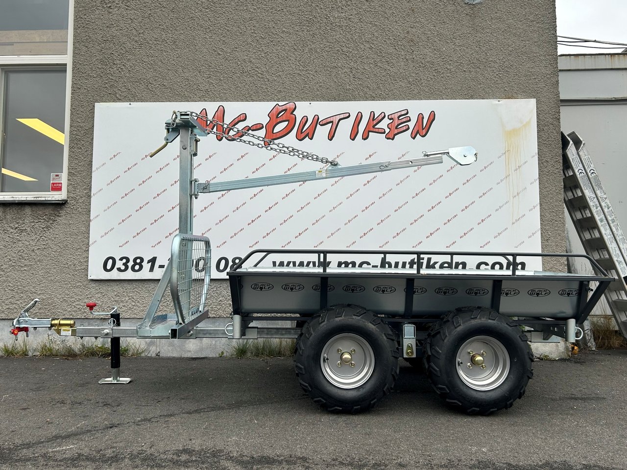 cf-moto BlackWolf Kranvagn /R...