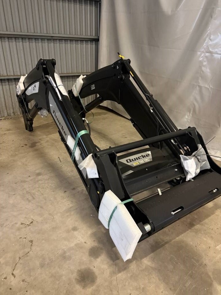 Quicke lastare Q7M stora BM