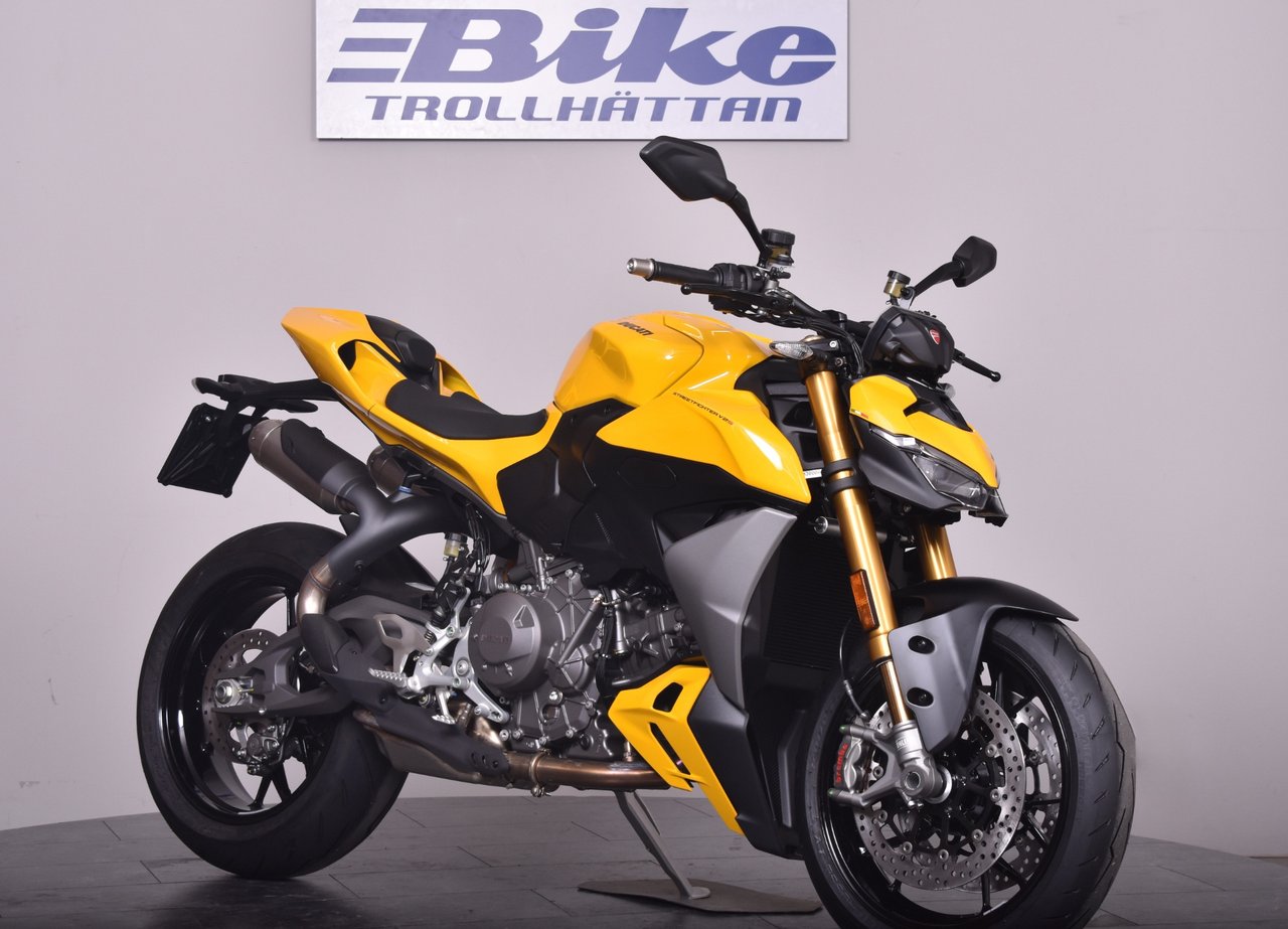 Ducati Streetfighter V2 S Gia...